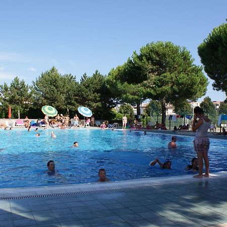 Appartamenti Valbella Μπιμπιόνε Εξωτερικό φωτογραφία