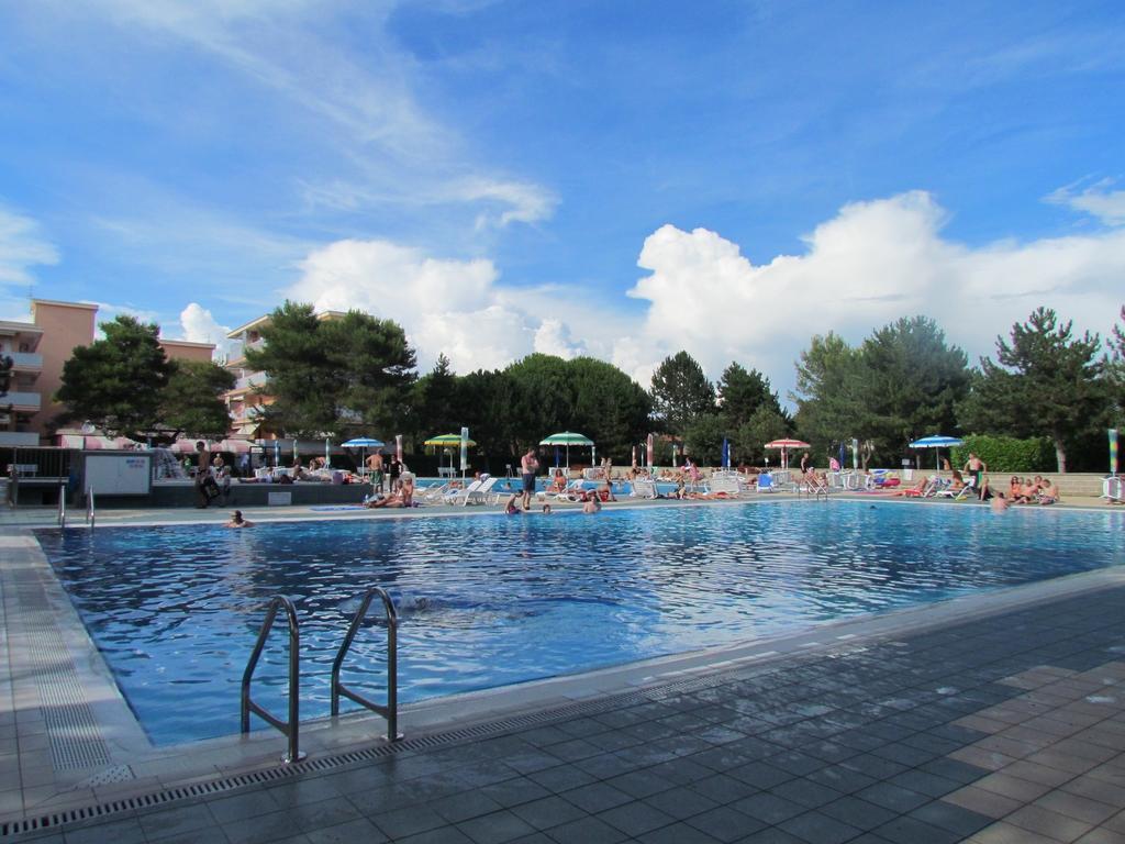 Appartamenti Valbella Μπιμπιόνε Εξωτερικό φωτογραφία