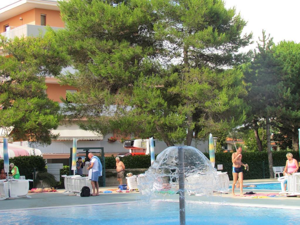 Appartamenti Valbella Μπιμπιόνε Εξωτερικό φωτογραφία